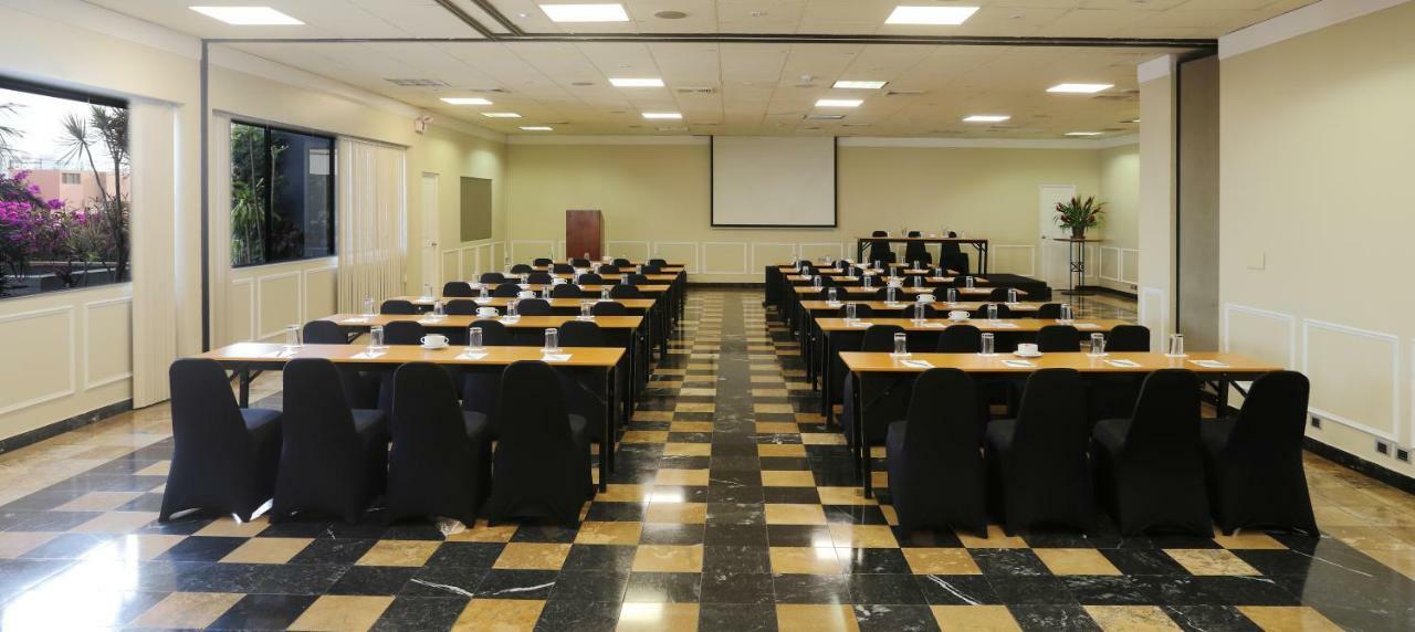 Radisson Hotel Plaza Del Bosque Lima Ngoại thất bức ảnh