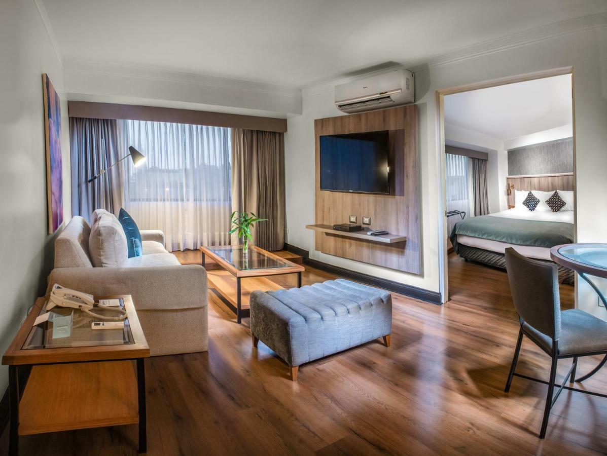 Radisson Hotel Plaza Del Bosque Lima Ngoại thất bức ảnh